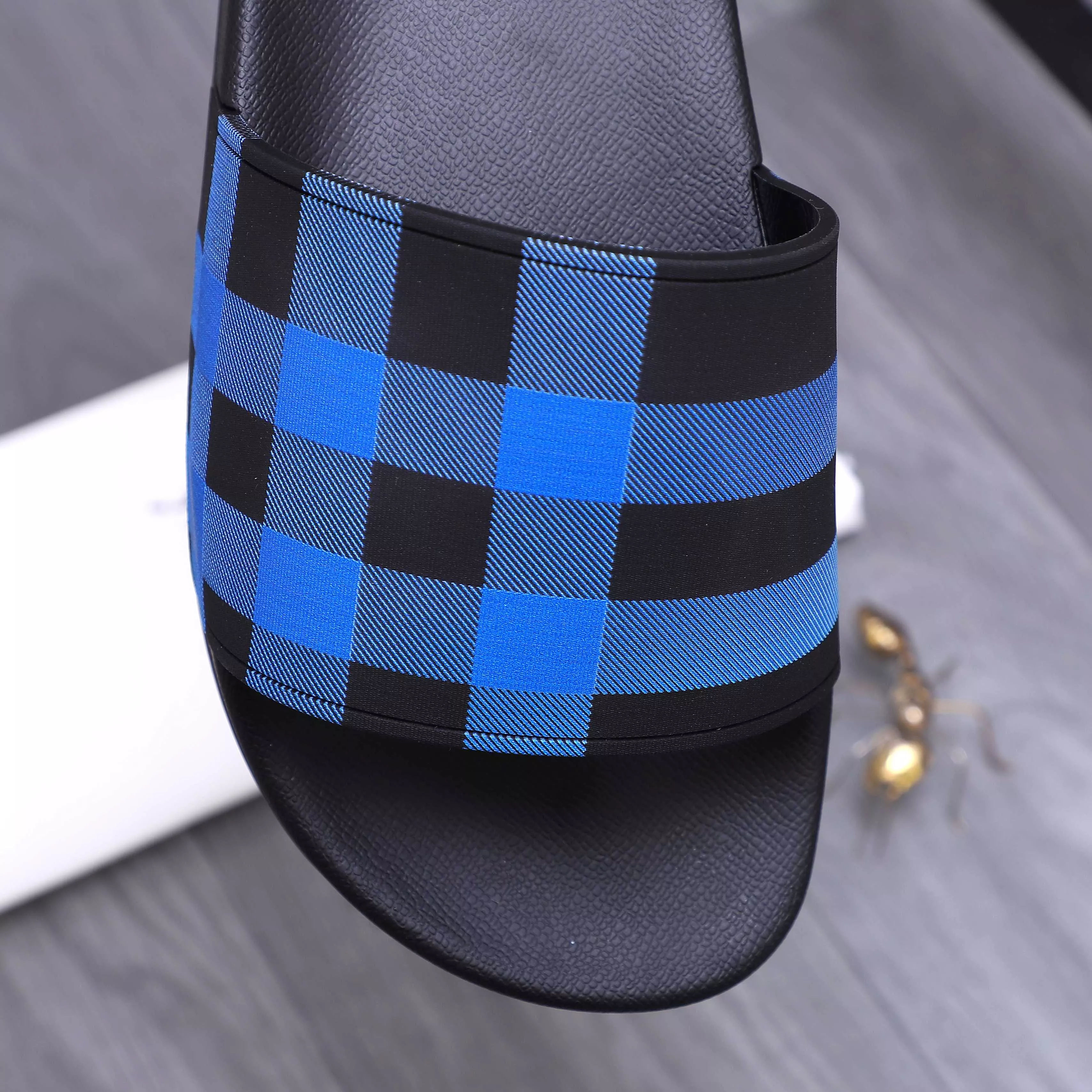 Burberry Slippers For Men Soft 2001