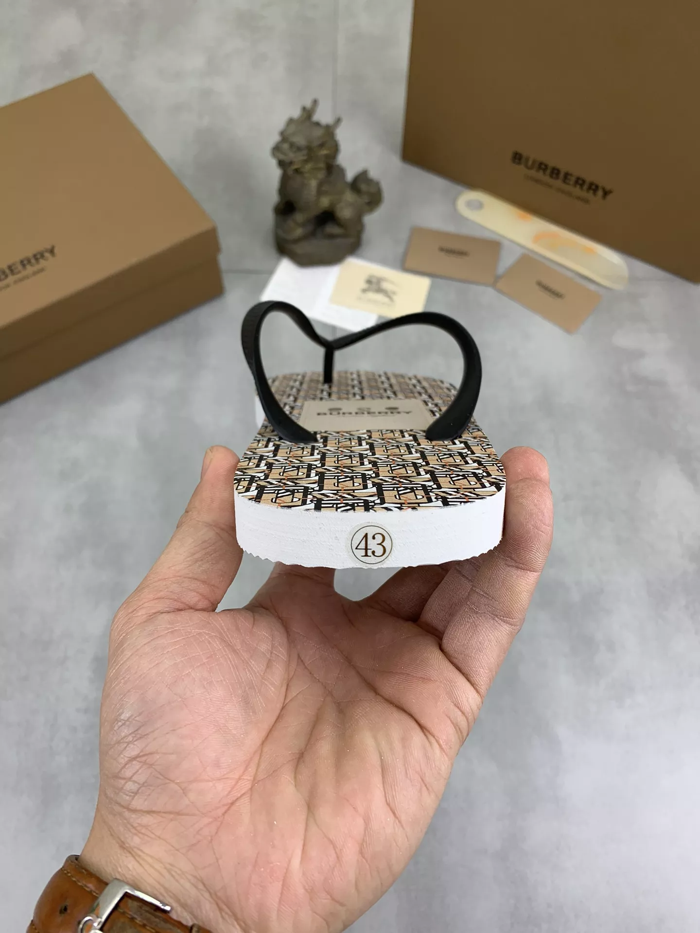Burberry Slippers For Men SportInspired 1755