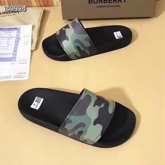 Burberry Slippers For Men Timeless 6137