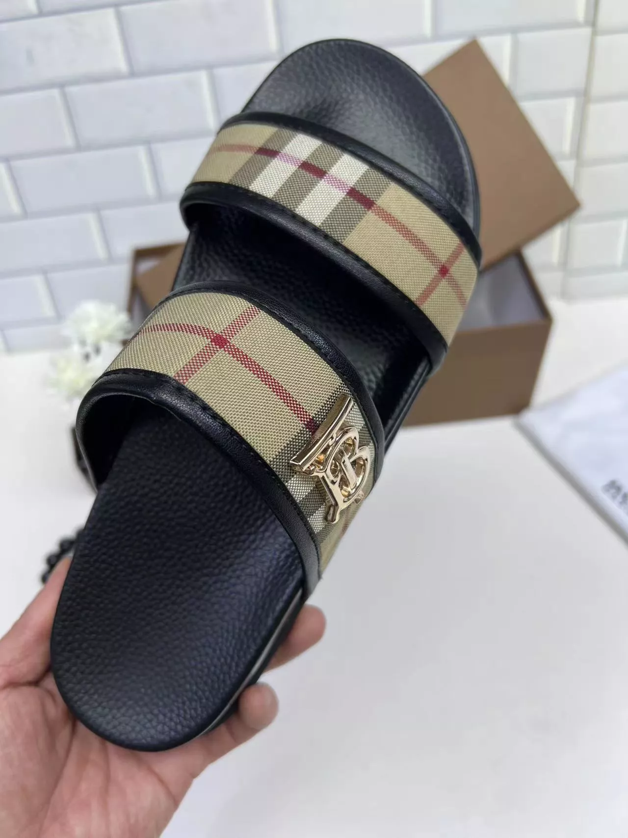 Burberry Slippers For Men TopPick 9953