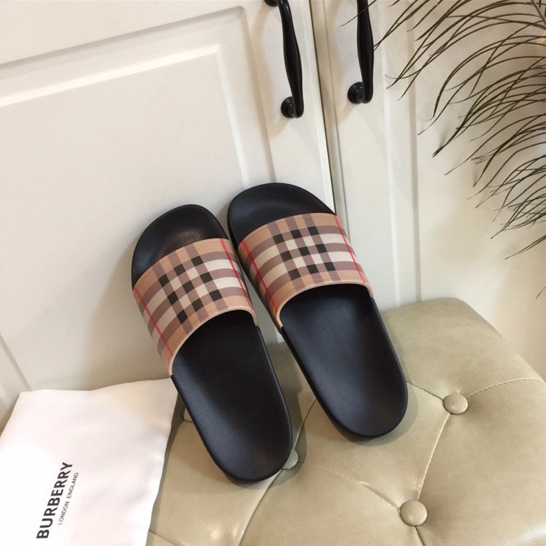 Burberry Slippers For Women EyeCatching 6042