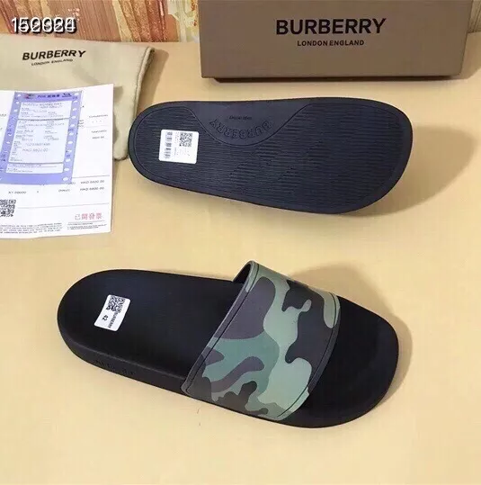 Burberry Slippers For Women EyeCatching 6174