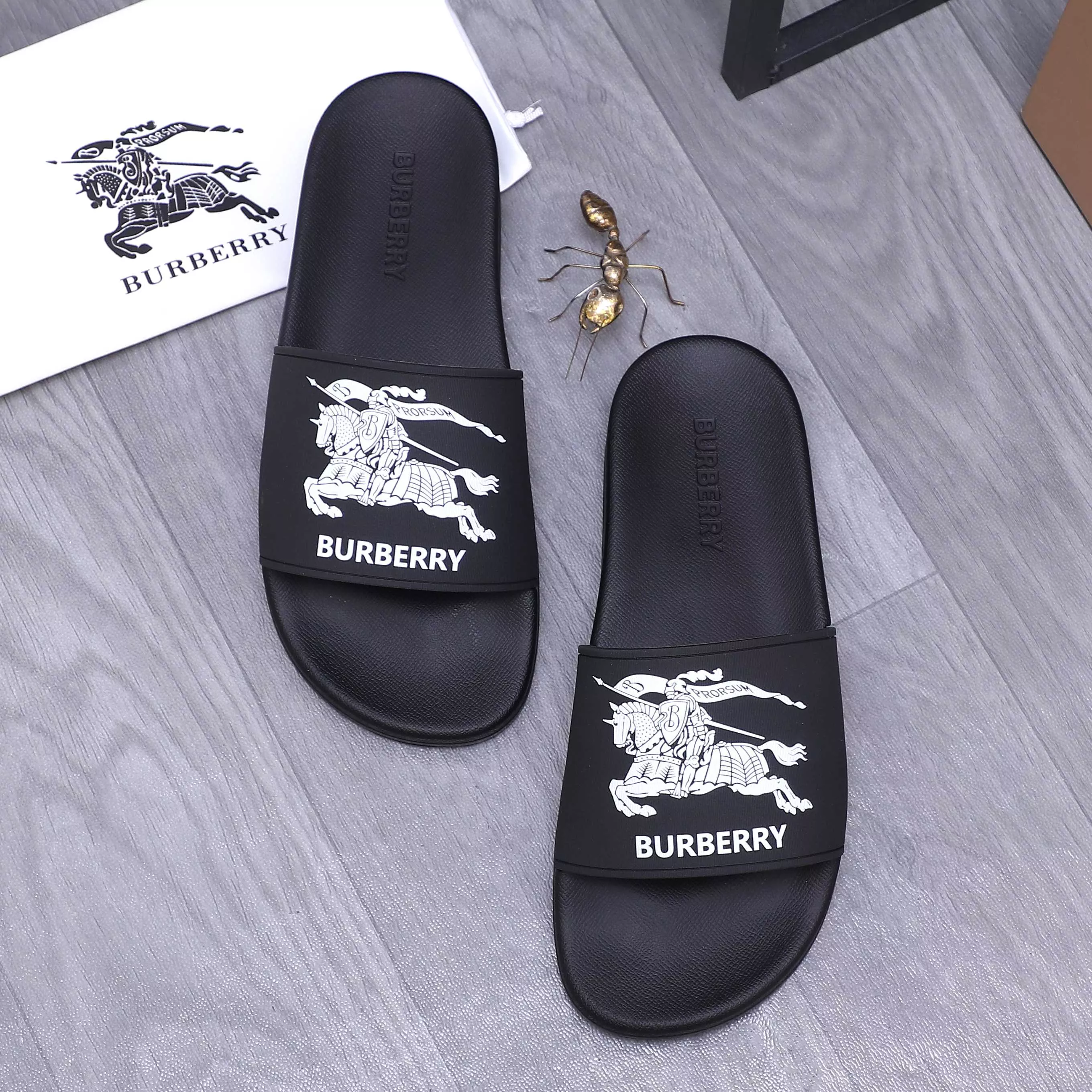 Burberry Slippers For Women GoAnywhere 7845