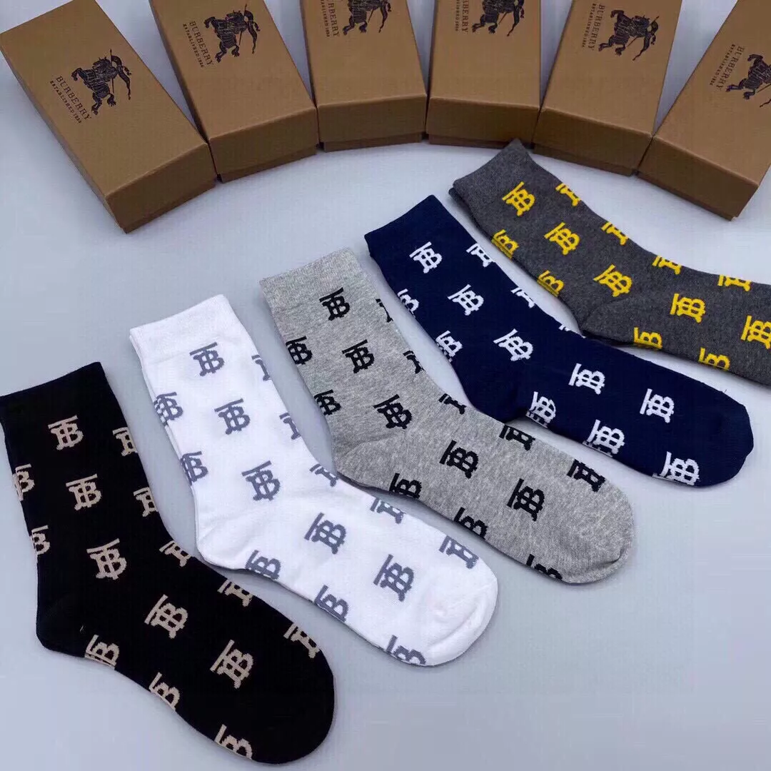 Burberry Socks For Women Stylish 5965