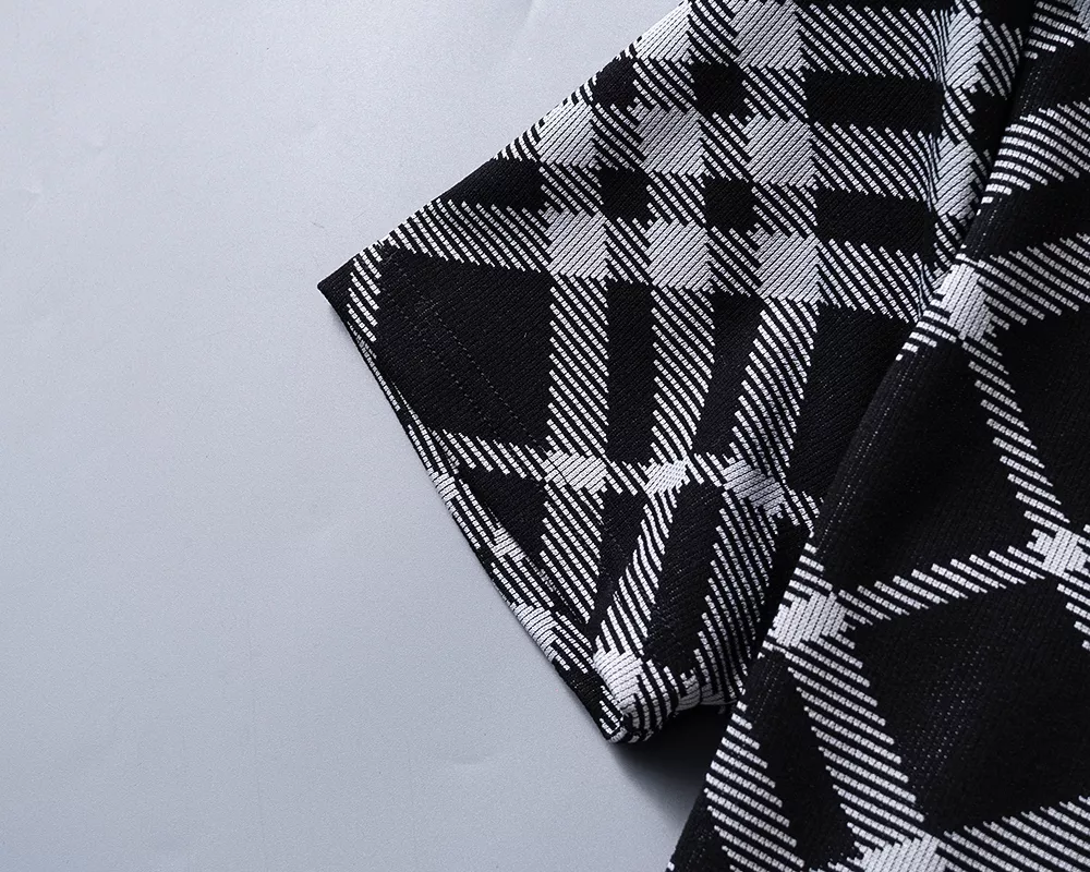 Burberry T-Shirts Short Sleeved For Men Breathable 1024