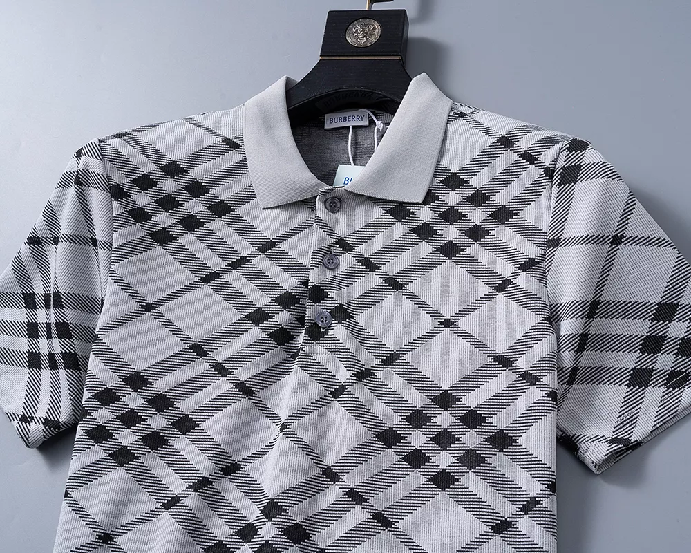 Burberry T-Shirts Short Sleeved For Men Breathable 3446