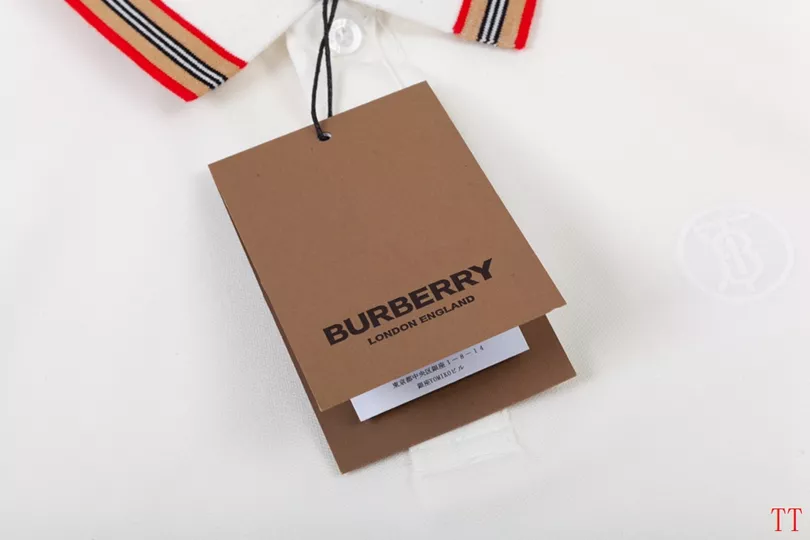 Burberry T-Shirts Short Sleeved For Men Durable 8045