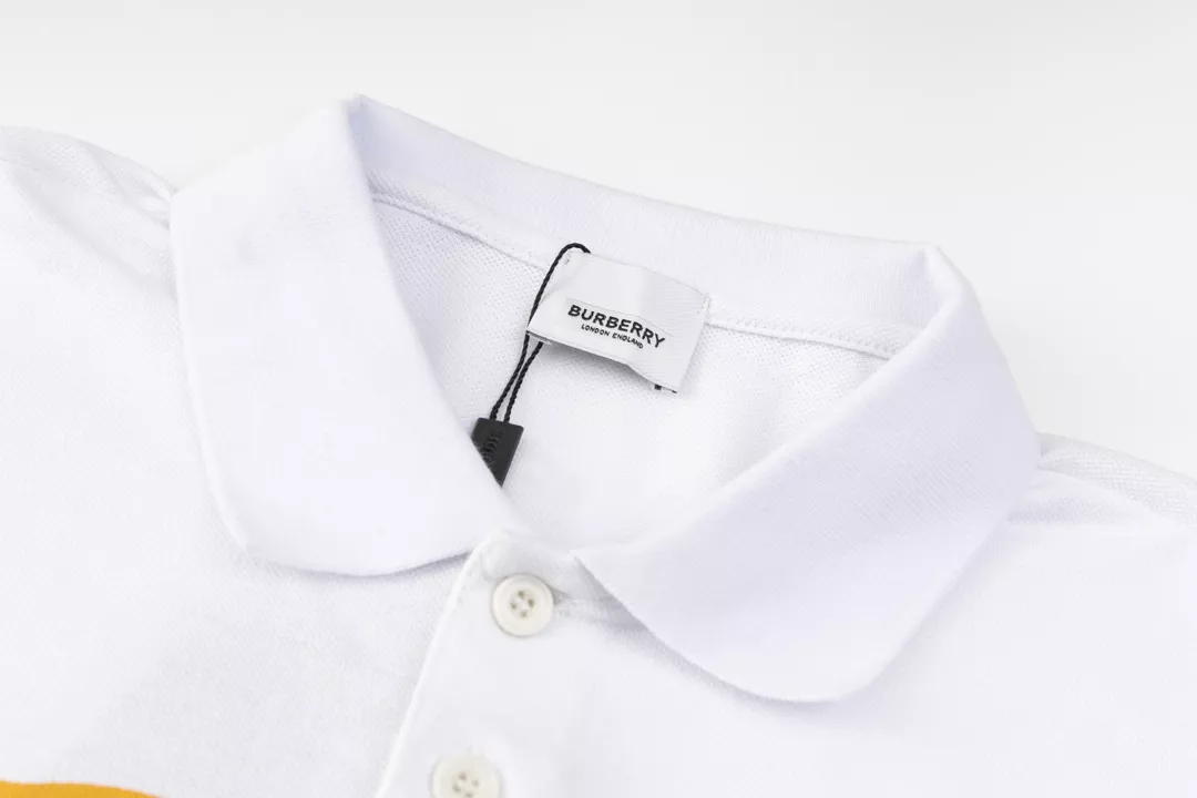 Burberry T-Shirts Short Sleeved For Men EasyMatch 477