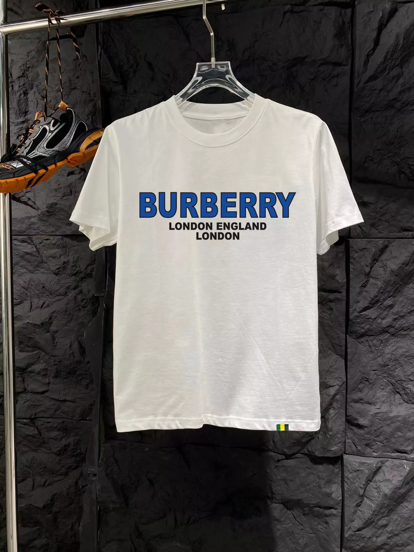 Burberry T-Shirts Short Sleeved For Men Fashionable 4652