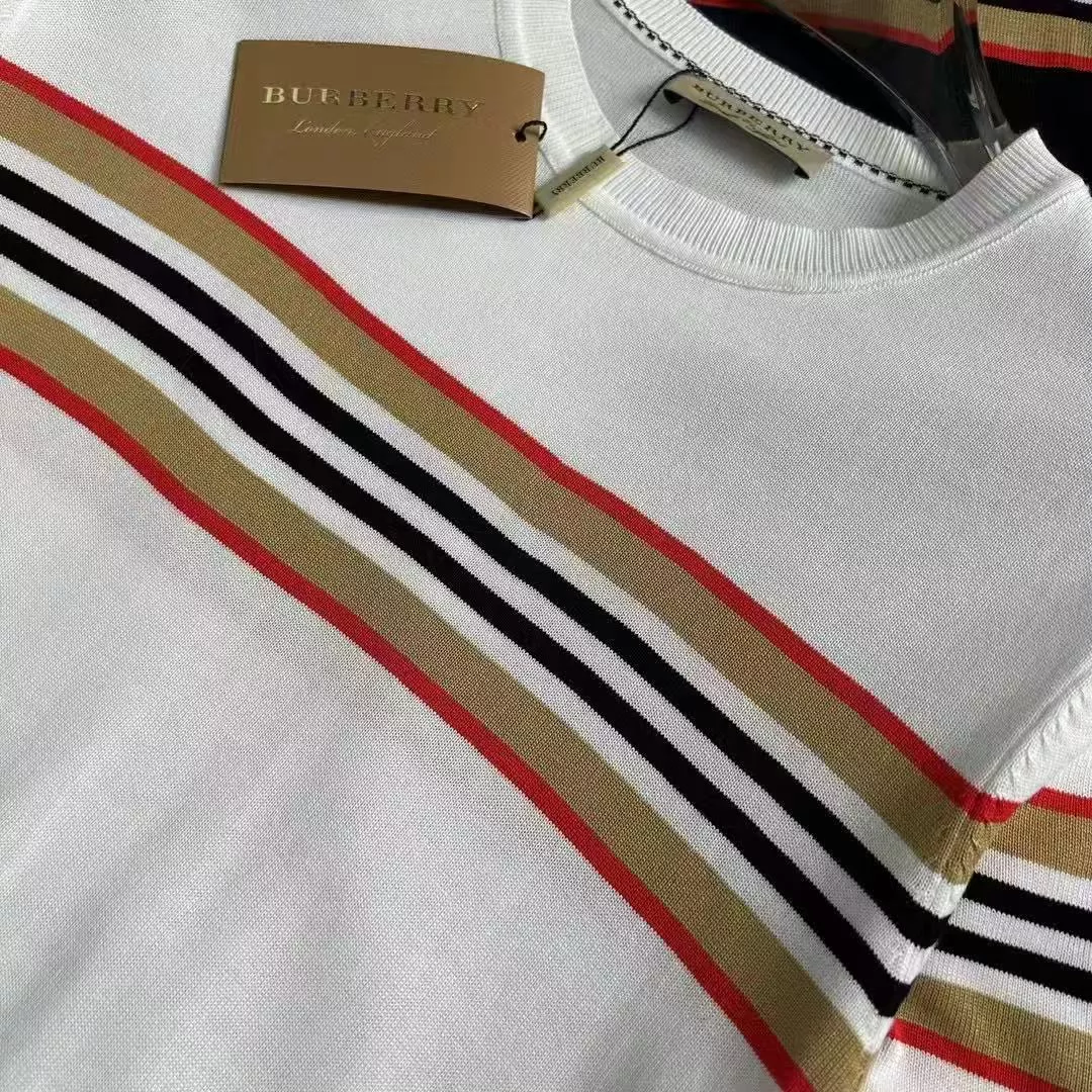Burberry T-Shirts Short Sleeved For Men GoodFit 300