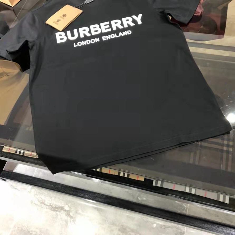Burberry T-Shirts Short Sleeved For Men Popular 8159