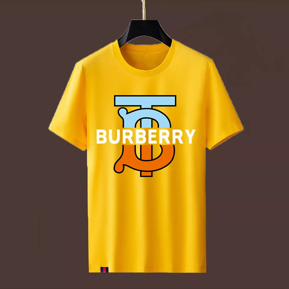 Burberry T-Shirts Short Sleeved For Men Reliable 1060