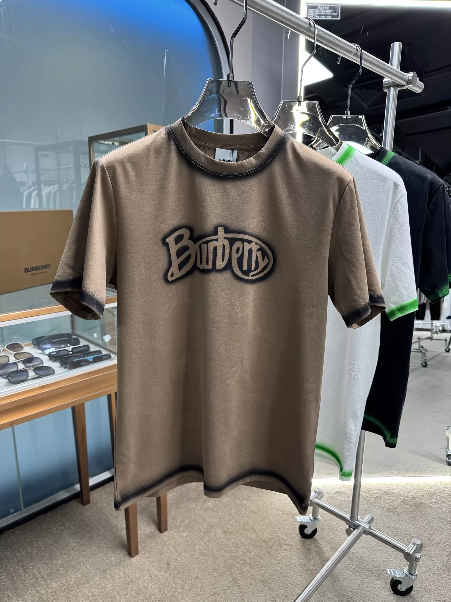 Burberry T-Shirts Short Sleeved For Unisex BestValue 4895