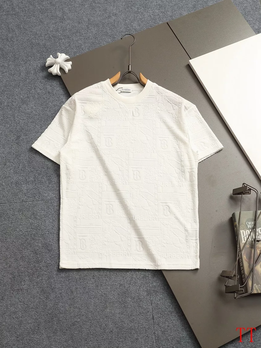Burberry T-Shirts Short Sleeved For Unisex Bold 7634