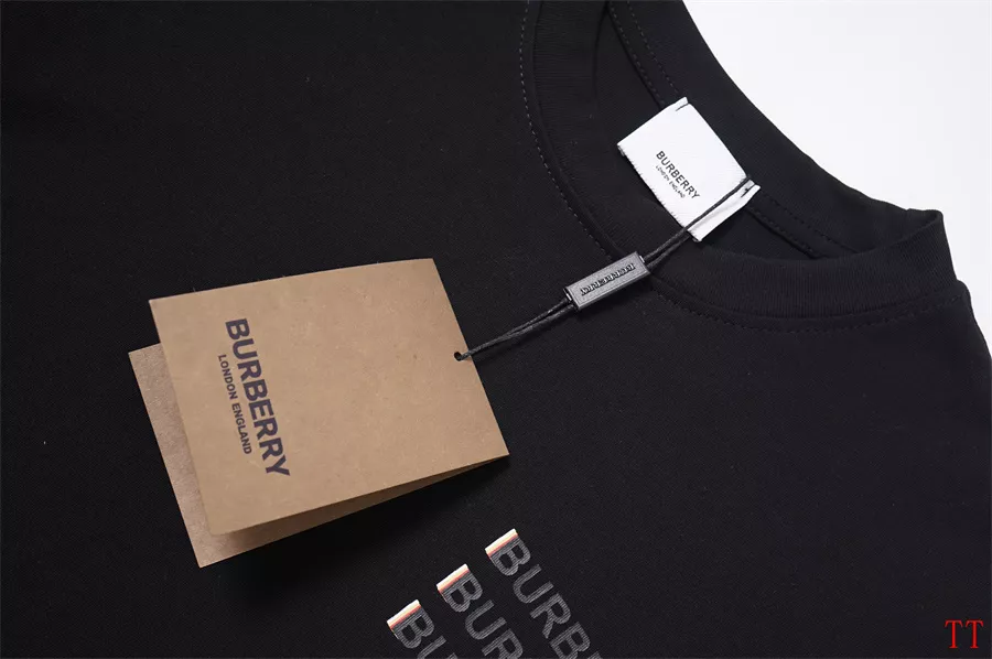 Burberry T-Shirts Short Sleeved For Unisex Breathable 1597