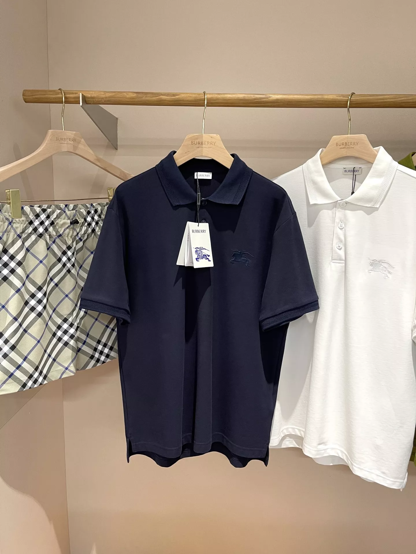 Burberry T-Shirts Short Sleeved For Unisex Breathable 8334