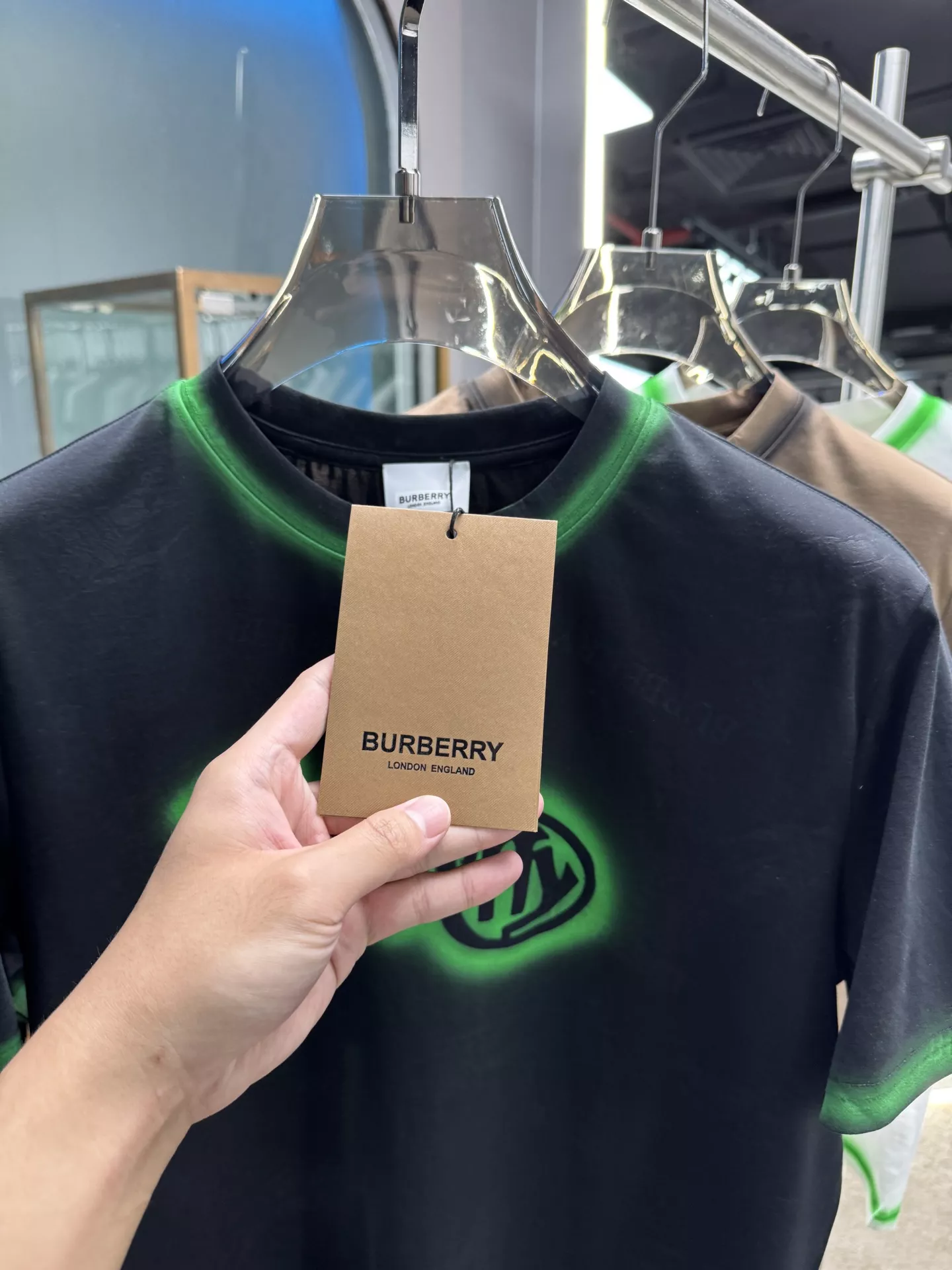 Burberry T-Shirts Short Sleeved For Unisex Comfortable 3150
