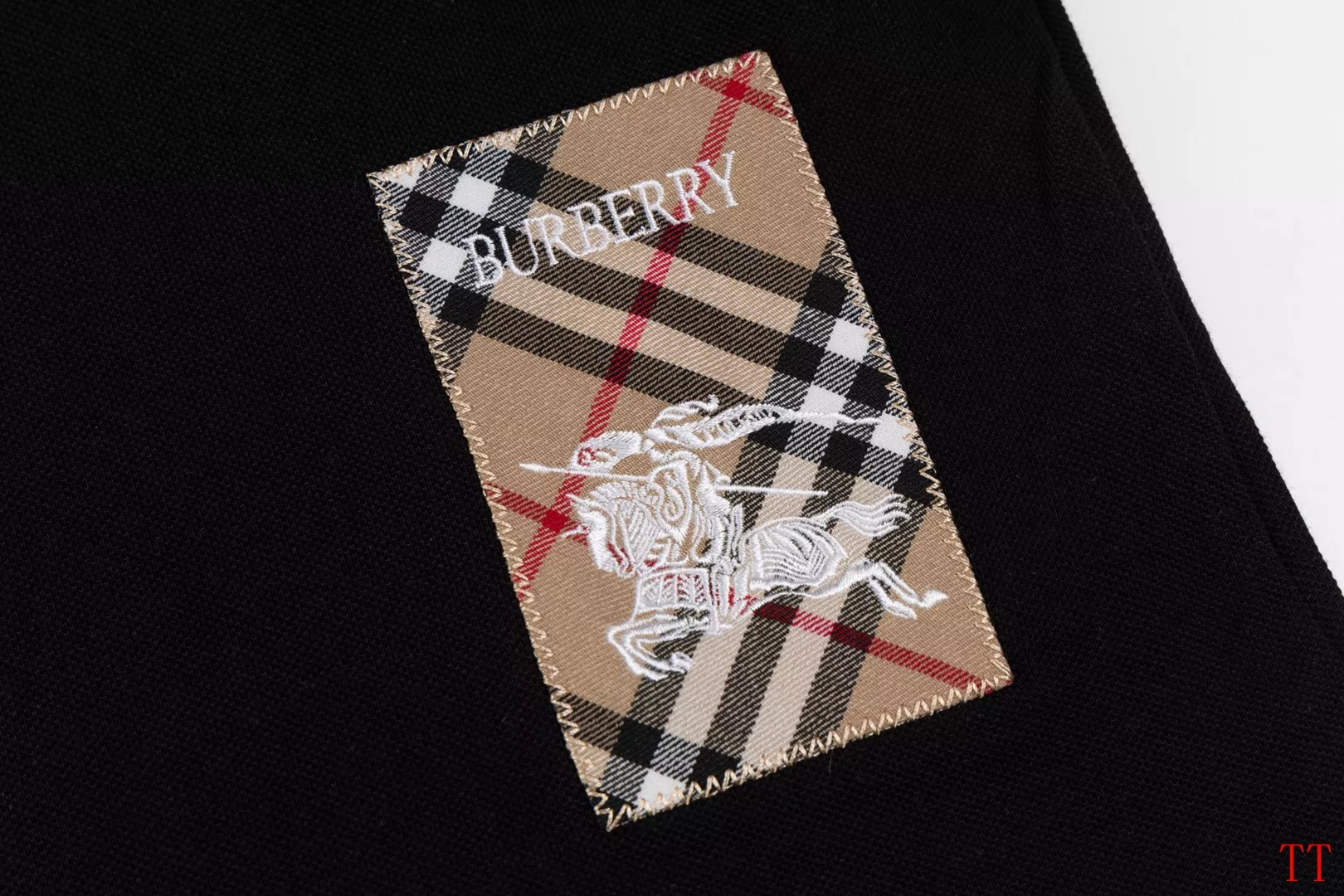 Burberry T-Shirts Short Sleeved For Unisex Durable 8834