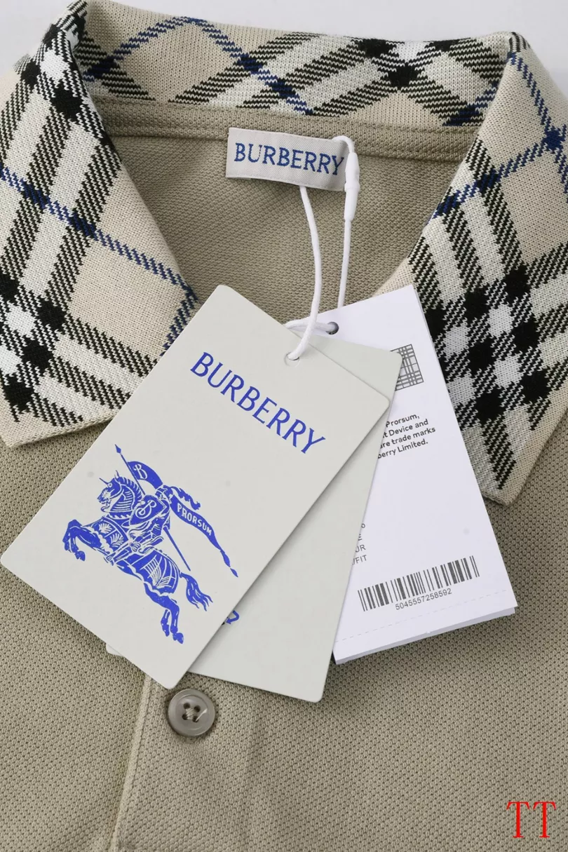 Burberry T-Shirts Short Sleeved For Unisex EyeCatching 9567