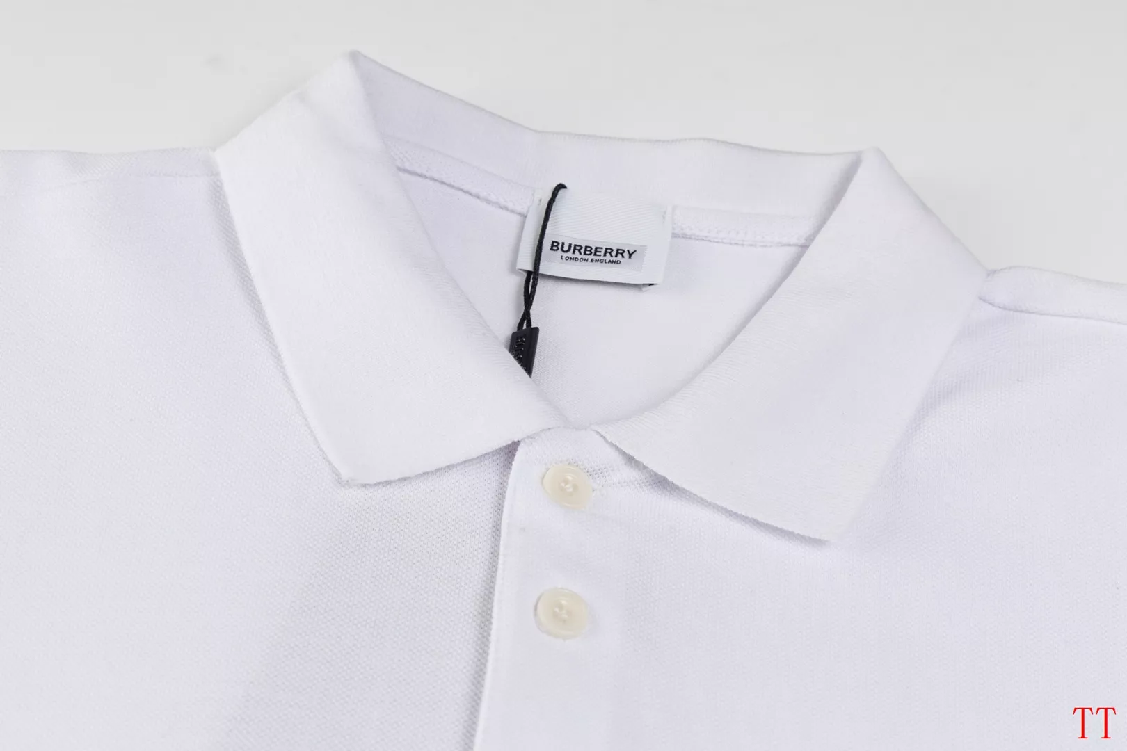 Burberry T-Shirts Short Sleeved For Unisex Fashionable 1687