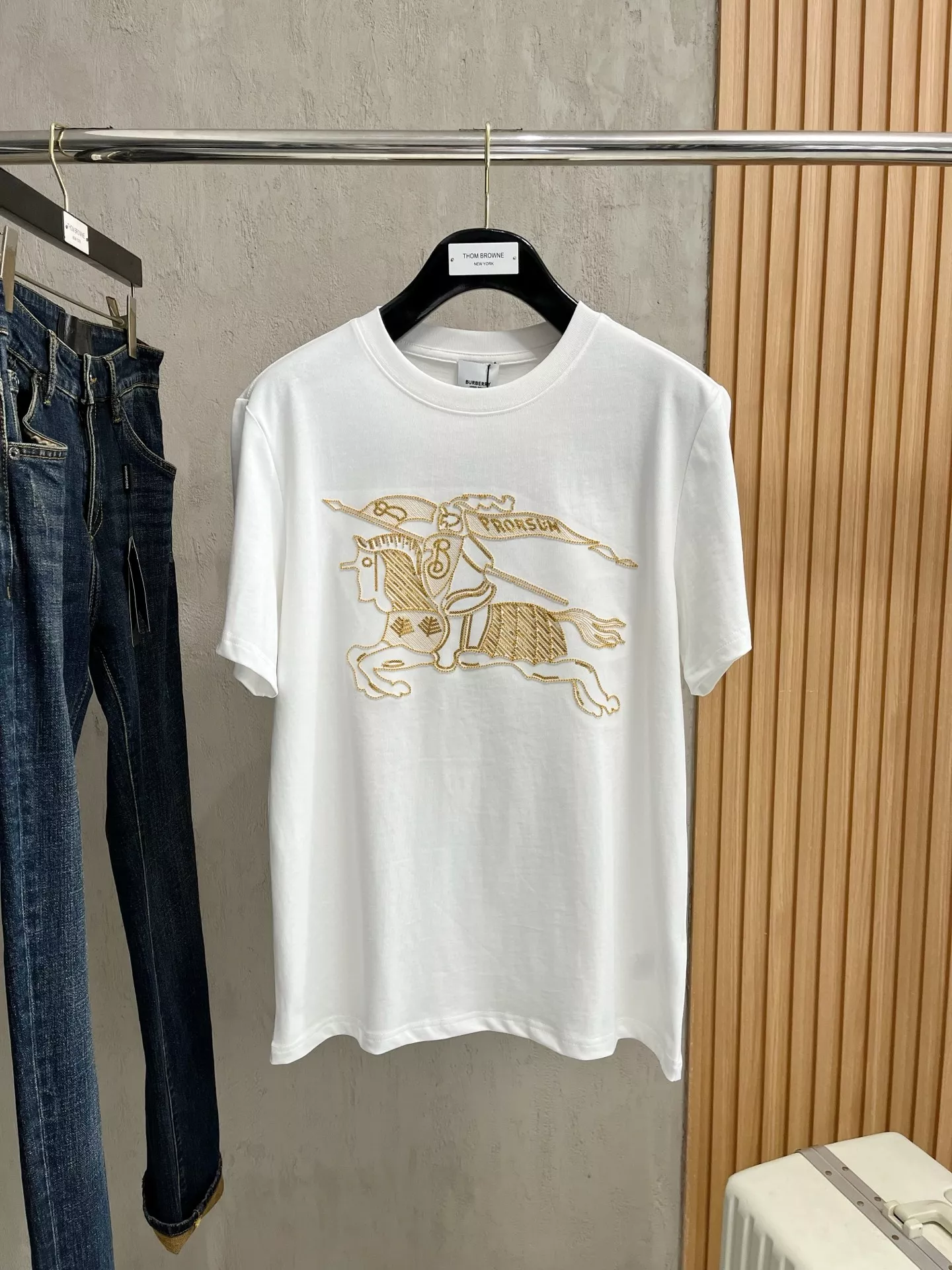 Burberry T-Shirts Short Sleeved For Unisex Functional 2966