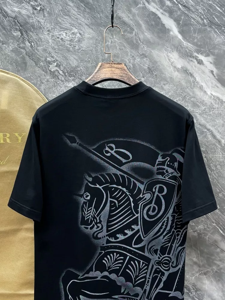 Burberry T-Shirts Short Sleeved For Unisex Lightweight 2484