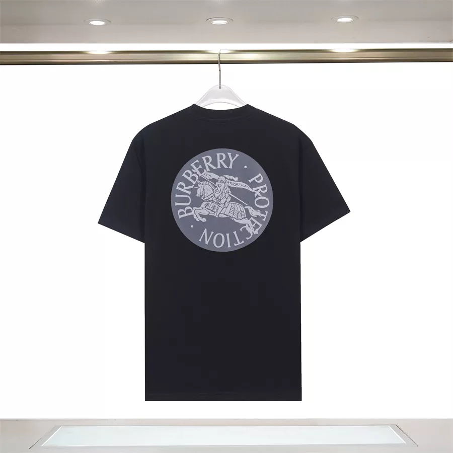 Burberry T-Shirts Short Sleeved For Unisex Modern 4851