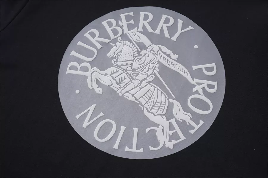 Burberry T-Shirts Short Sleeved For Unisex Modern 4851
