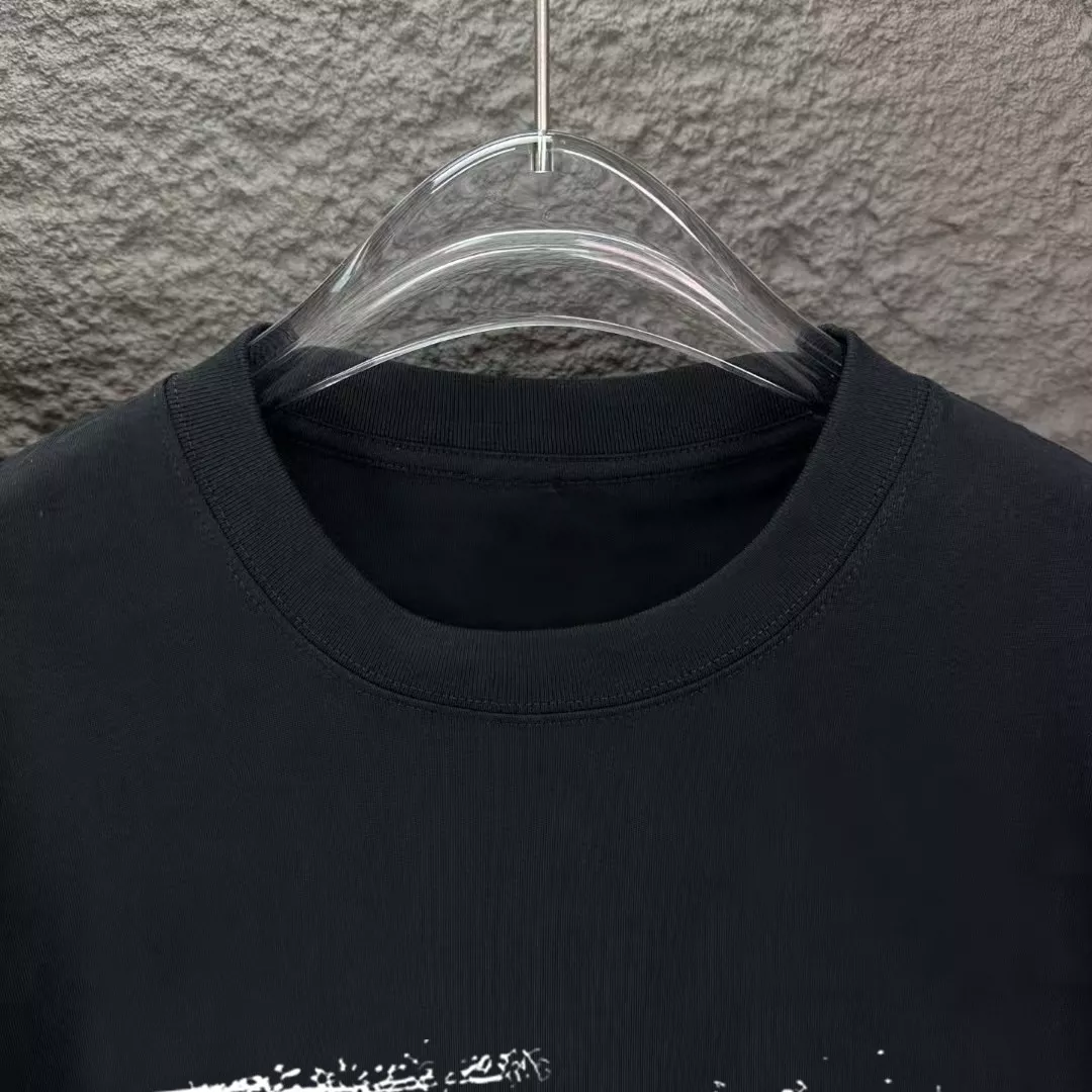 Burberry T-Shirts Short Sleeved For Unisex ModernLook 1761