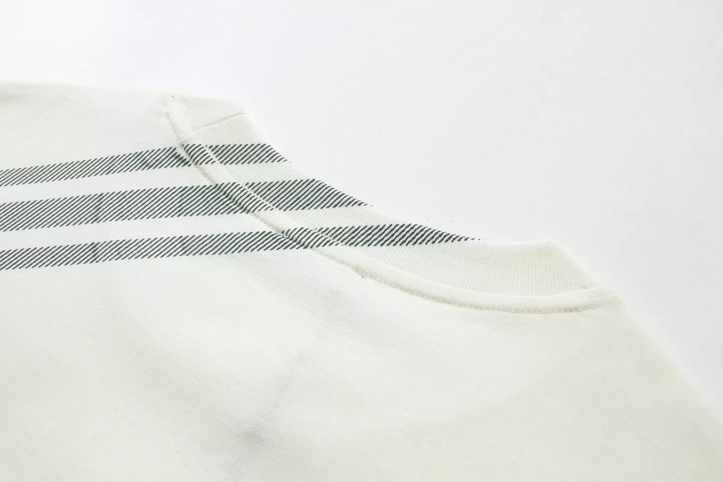 Burberry T-Shirts Short Sleeved For Unisex NewStyle 520