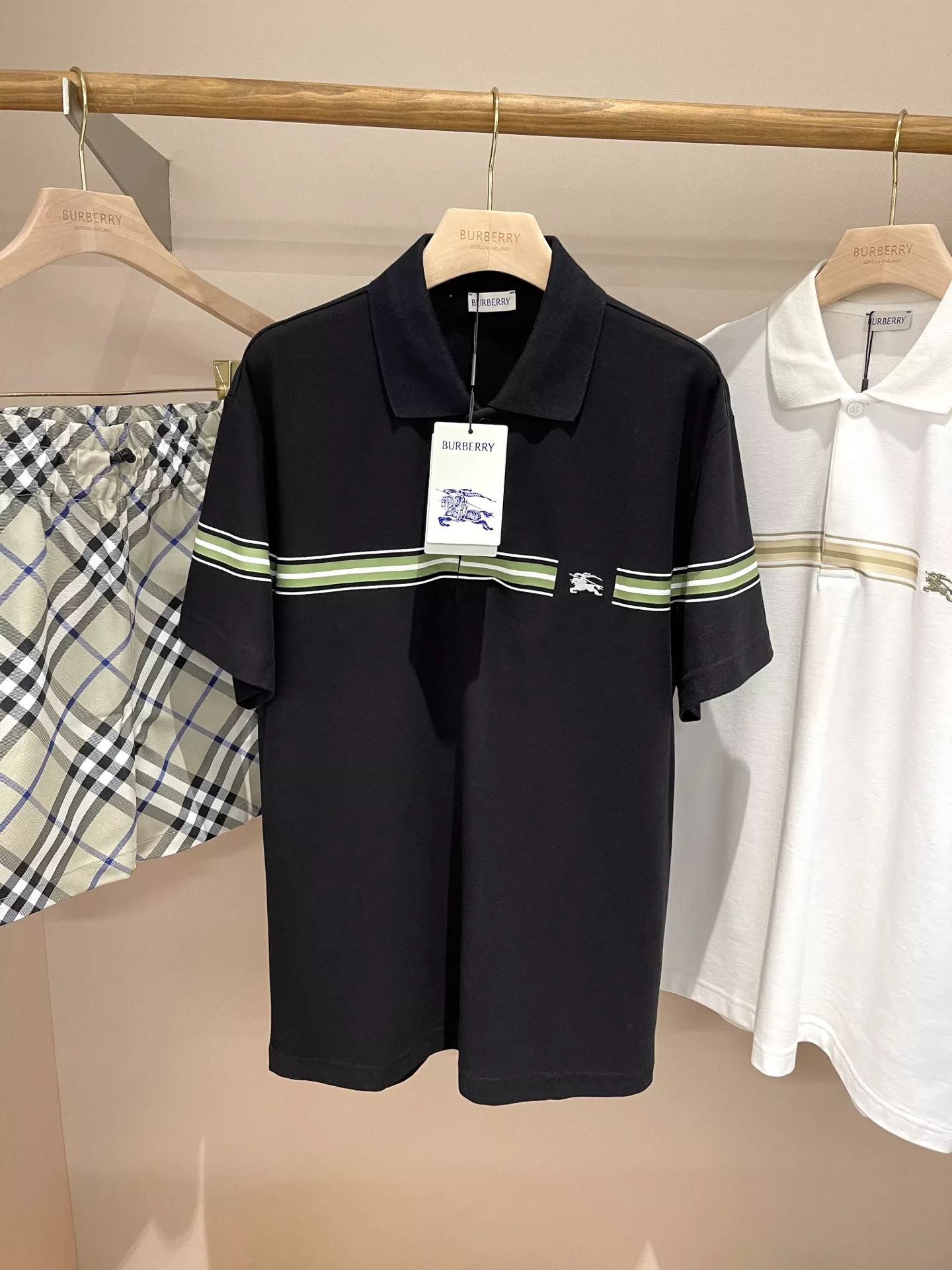 Burberry T-Shirts Short Sleeved For Unisex Resilient 5860
