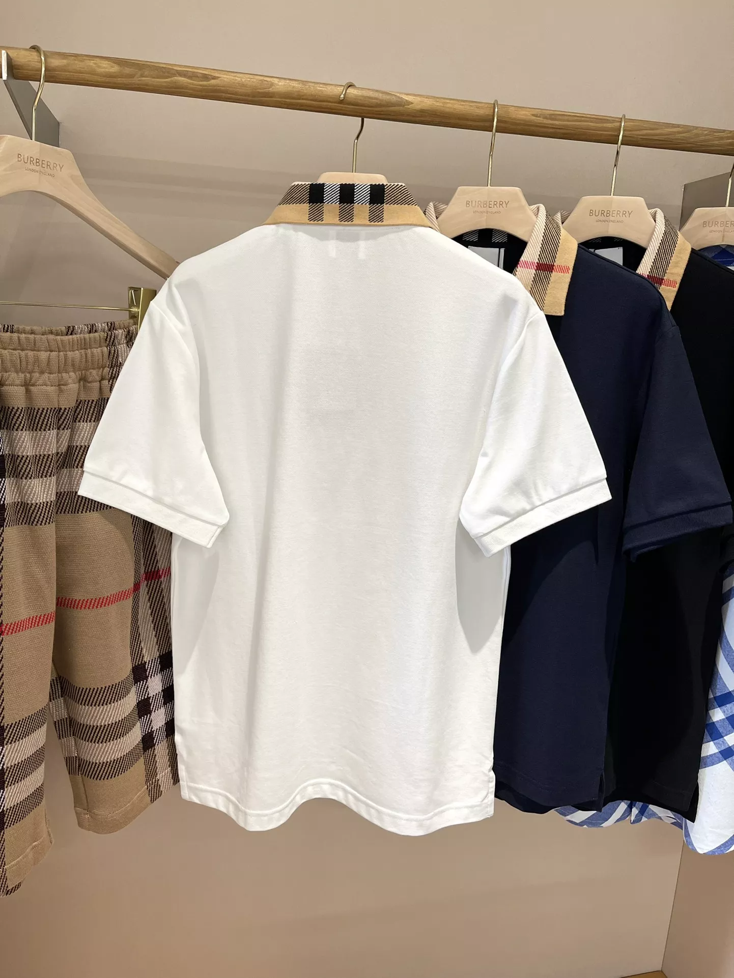 Burberry T-Shirts Short Sleeved For Unisex StreetReady 5684