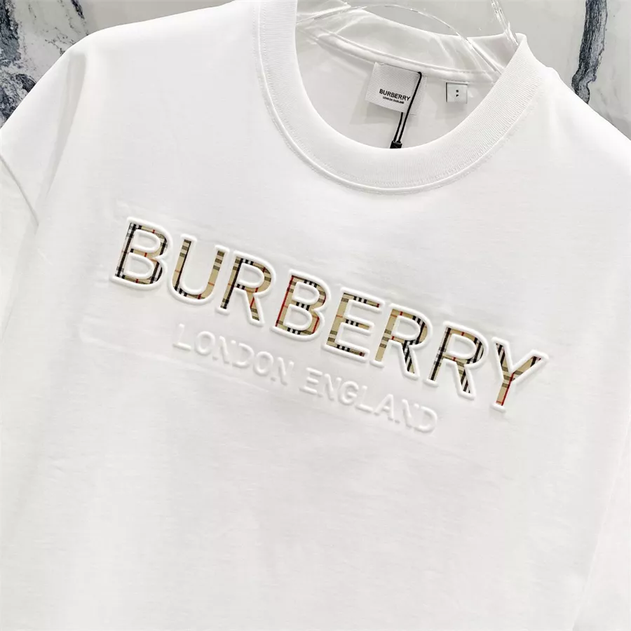 Burberry T-Shirts Short Sleeved For Unisex Timeless 9033