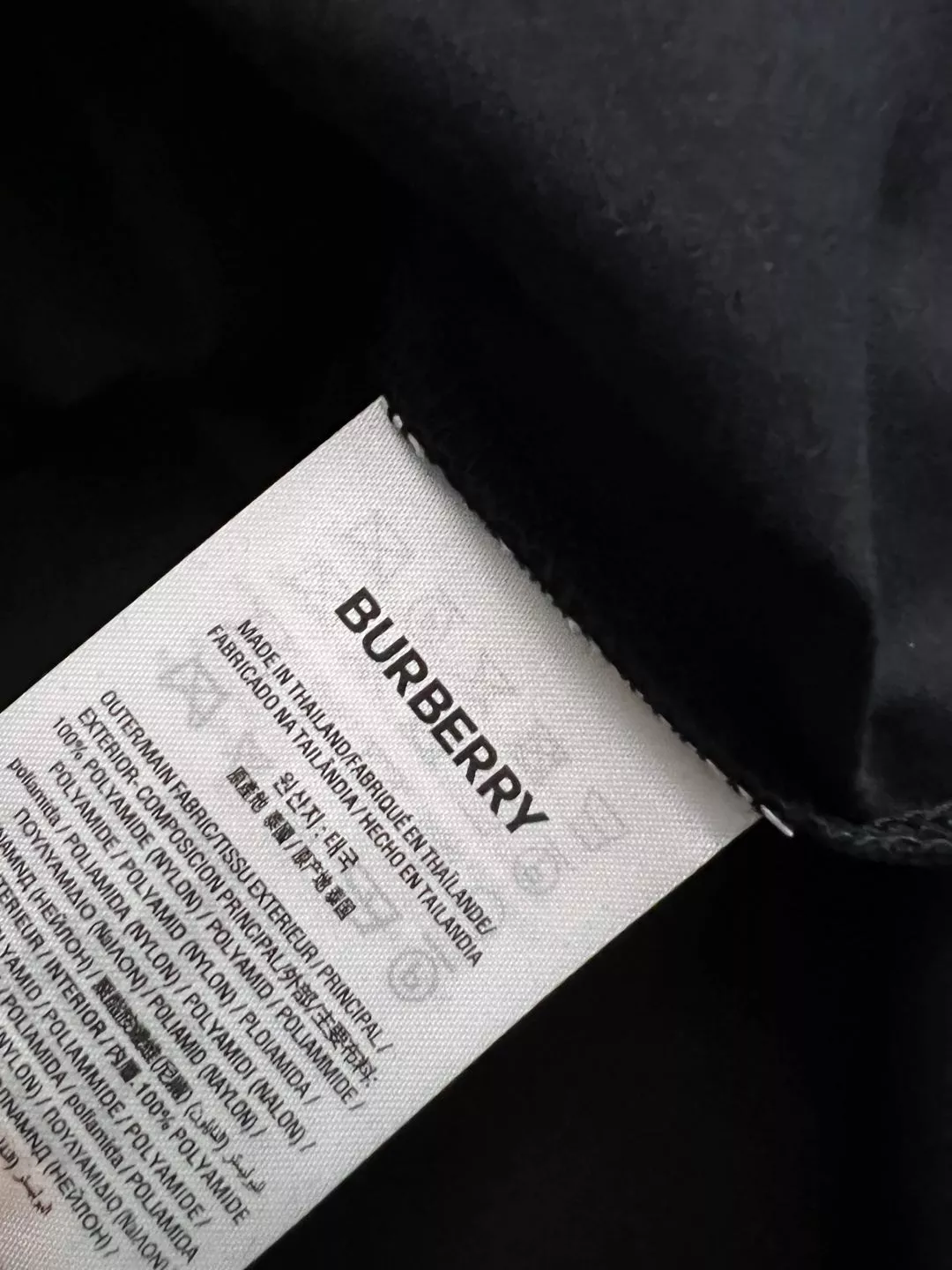 Burberry T-Shirts Short Sleeved For Unisex Trendsetting 682