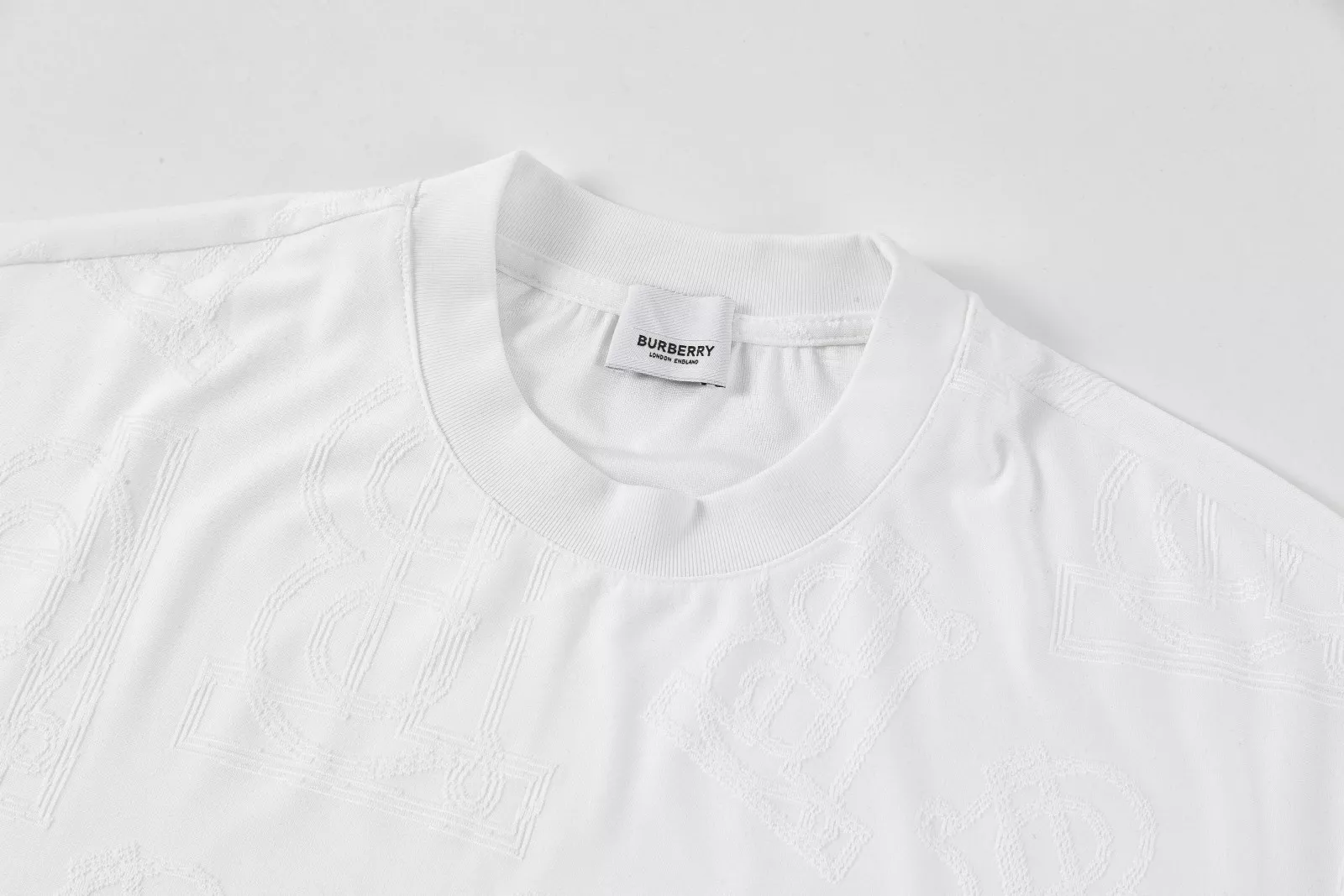 Burberry T-Shirts Short Sleeved For Unisex Versatile 4305