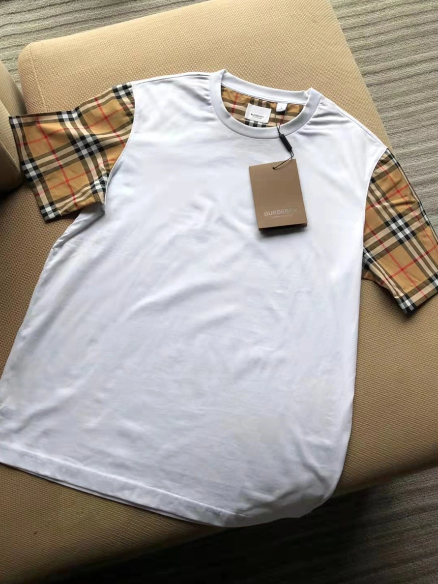 Burberry T-Shirts Short Sleeved For Women Sophisticated 1967