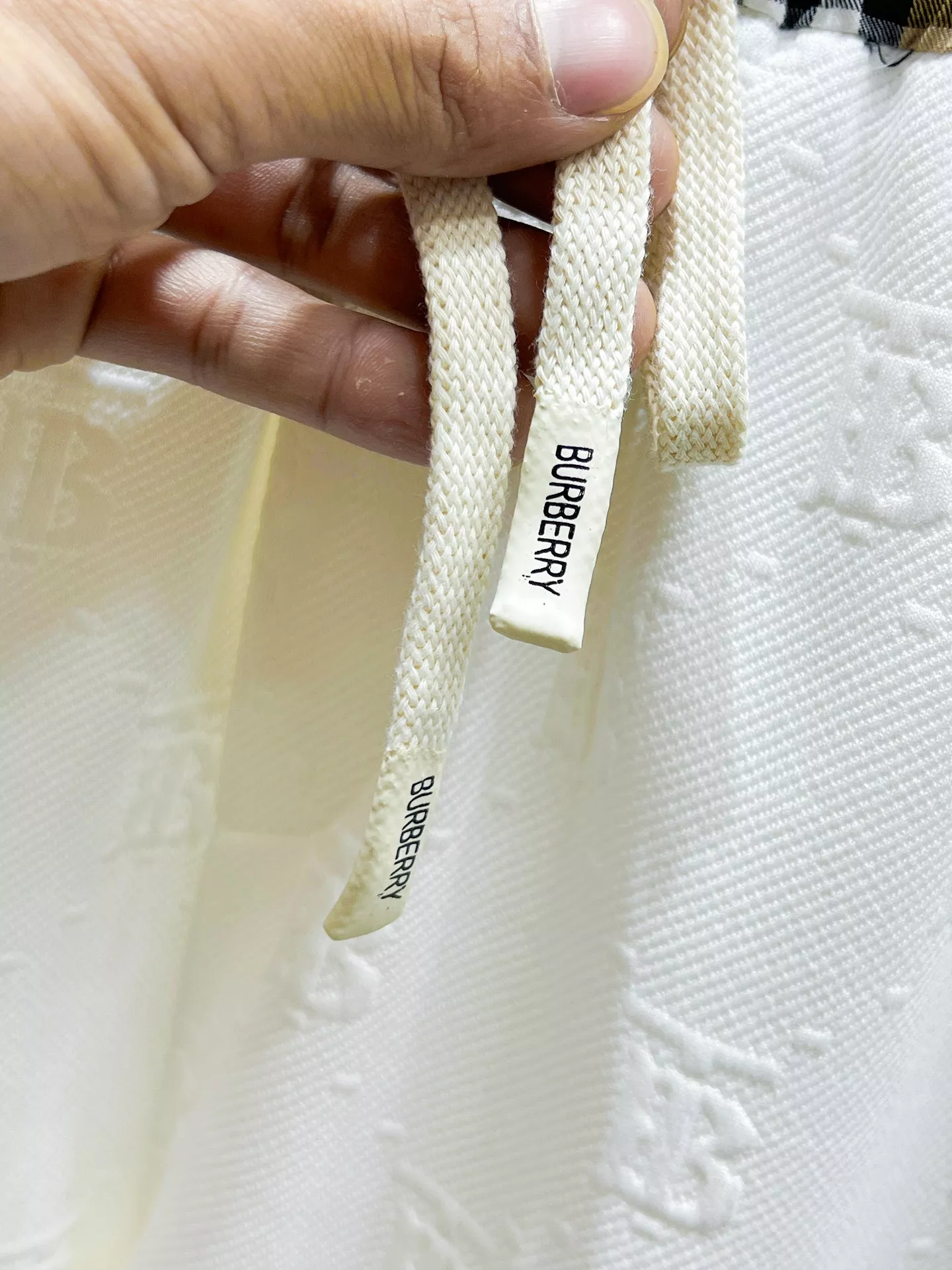Burberry Tracksuits Short Sleeved For Men Durable 6200