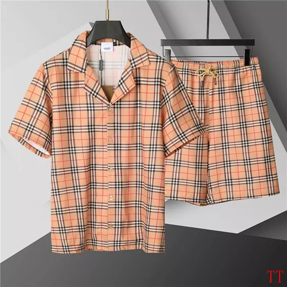 Burberry Tracksuits Short Sleeved For Men GoAnywhere 2158