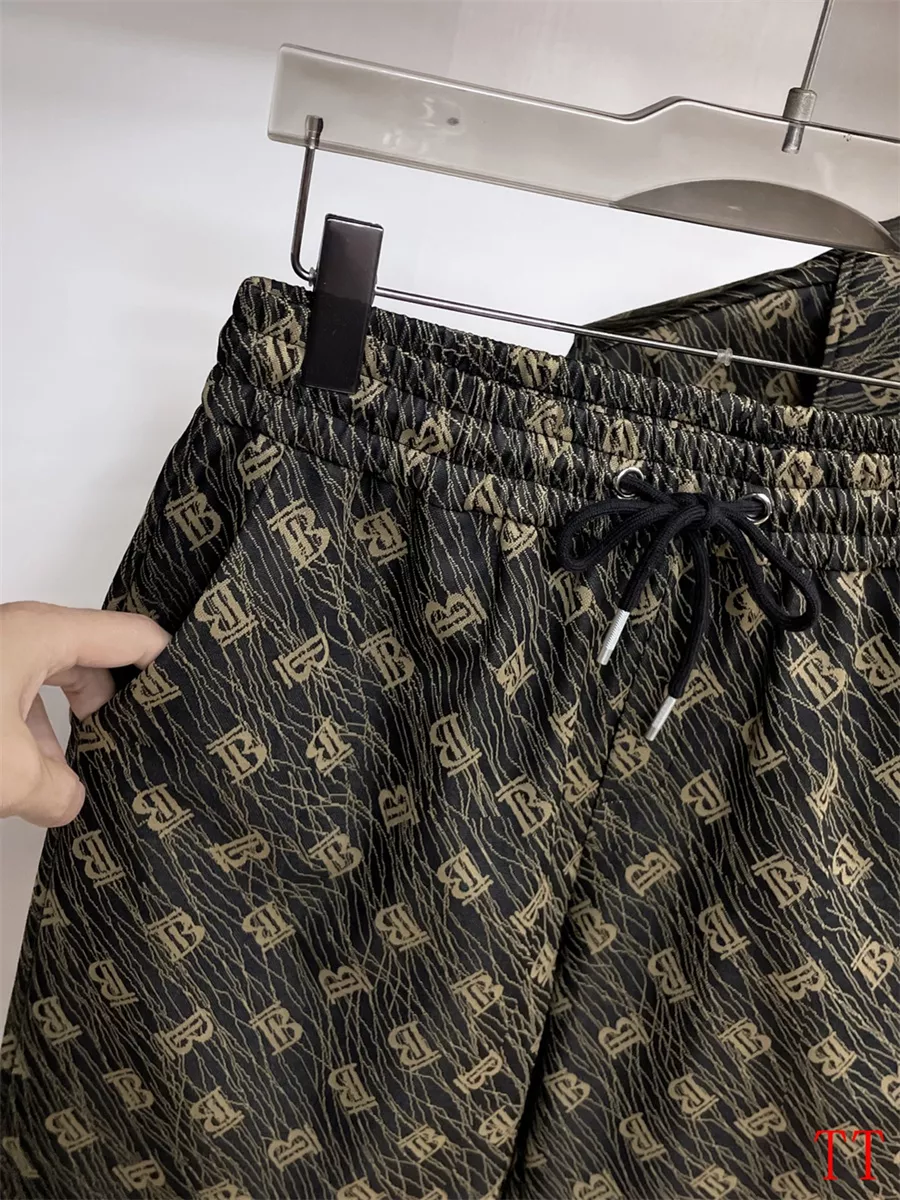 Burberry Tracksuits Short Sleeved For Men Popular 2627