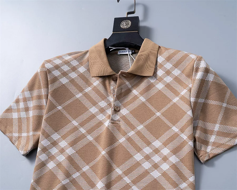 Burberry Tracksuits Short Sleeved For Men Popular 3391
