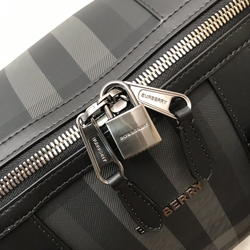 Burberry Travel Bags Cozy 7936