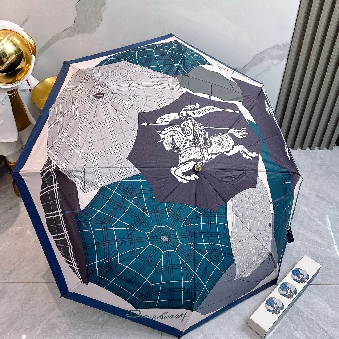 Burberry Umbrellas Classic 8859