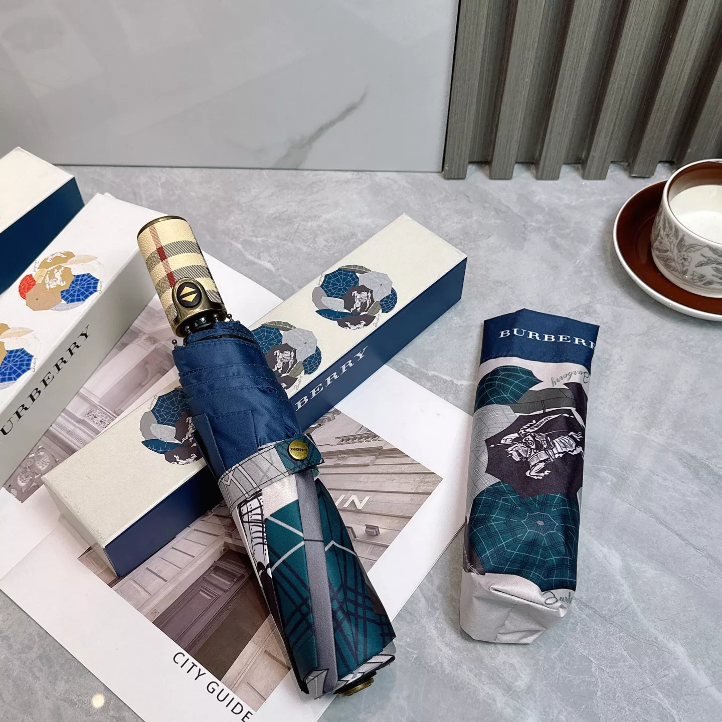 Burberry Umbrellas Classic 8859