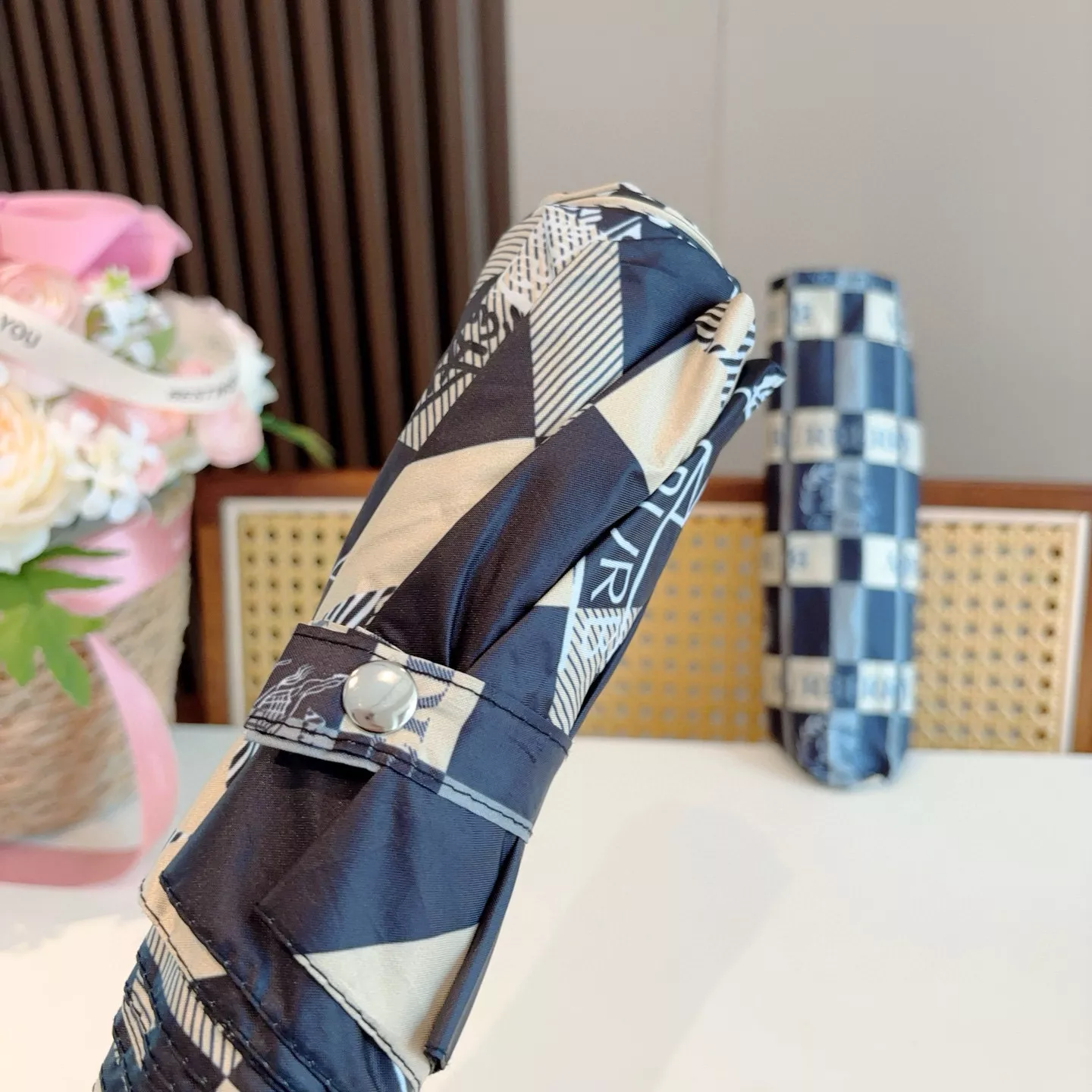 Burberry Umbrellas Compact 7590