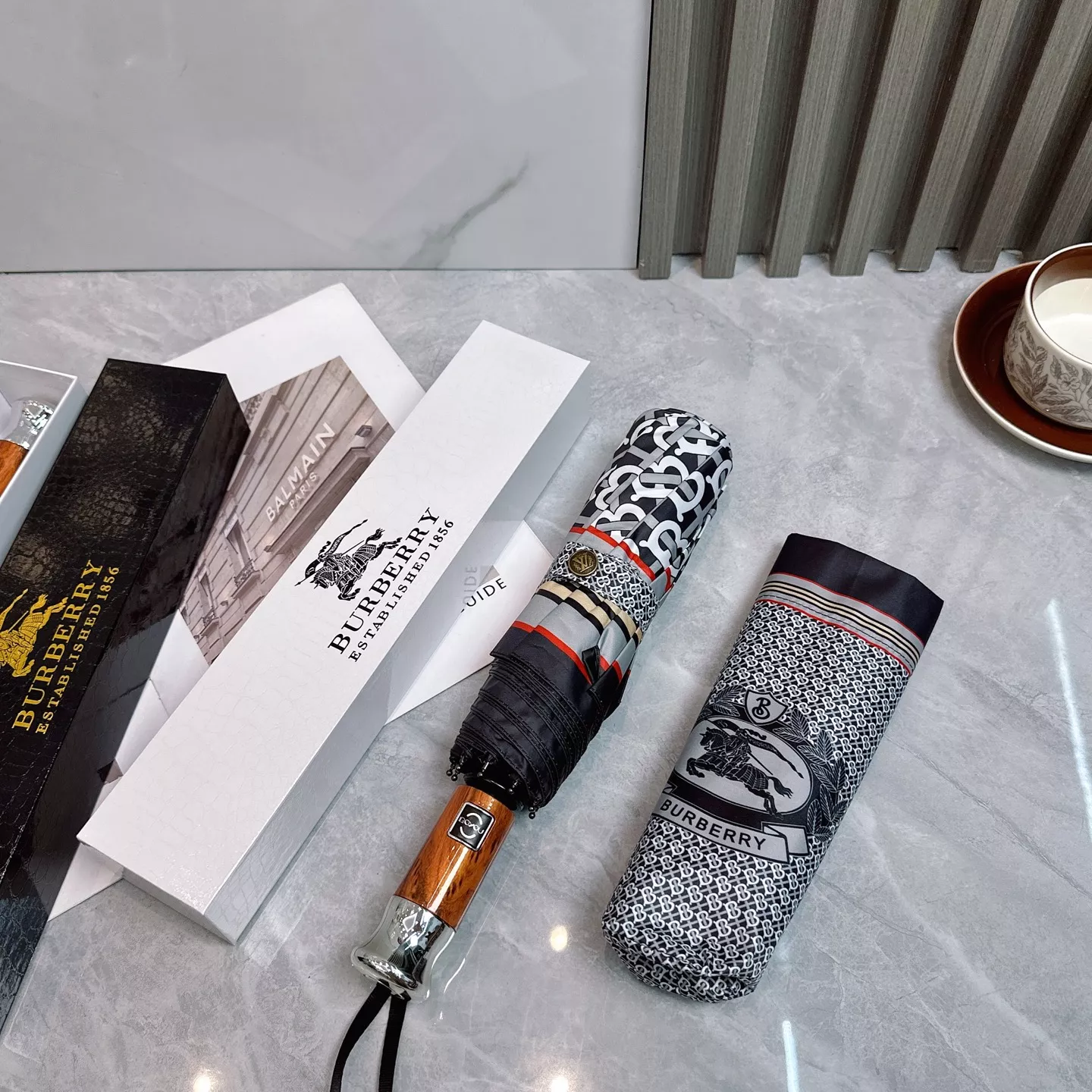 Burberry Umbrellas Resilient 3090