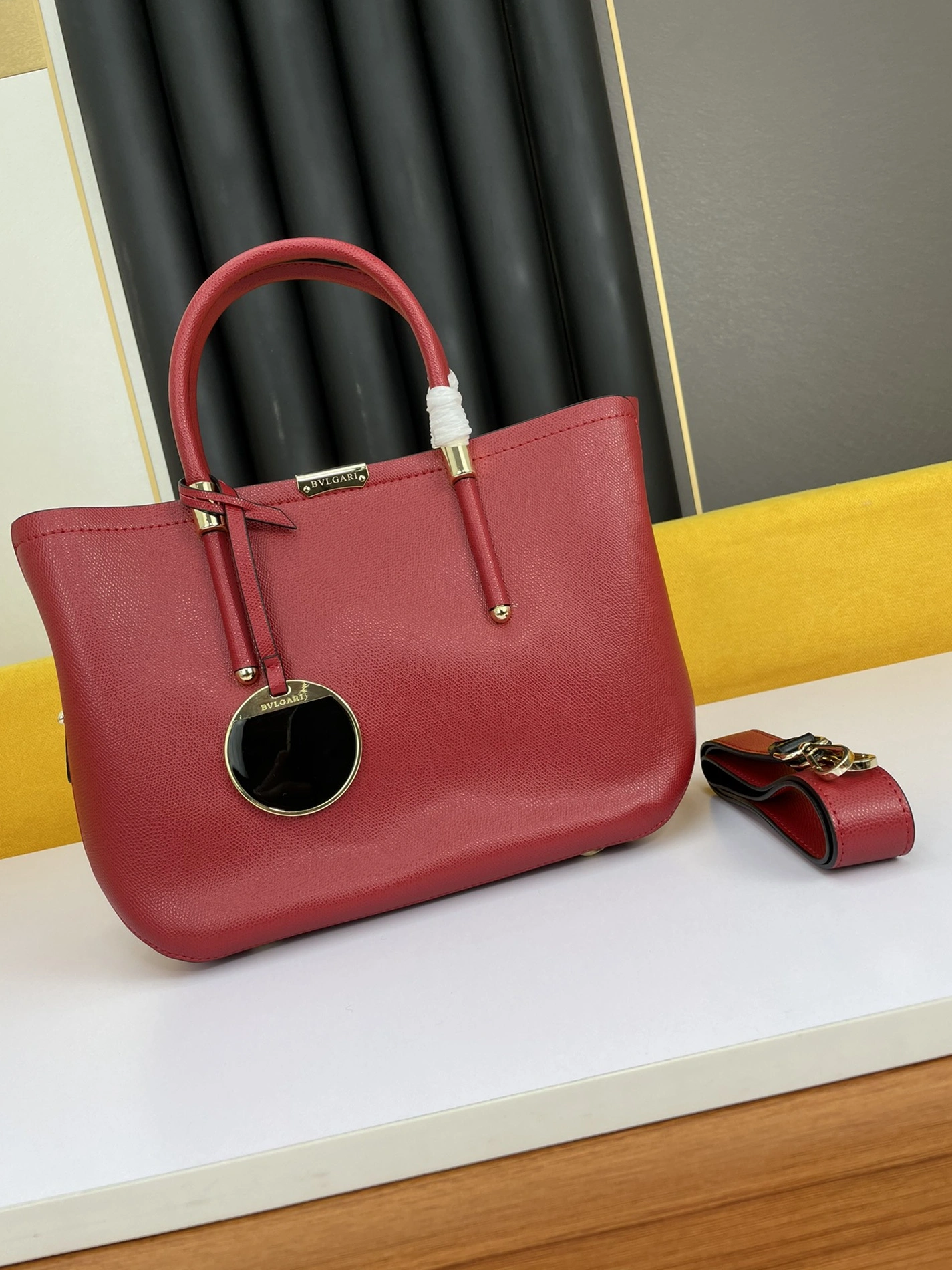 Bvlgari AAA Quality Handbags For Women Modern 5936