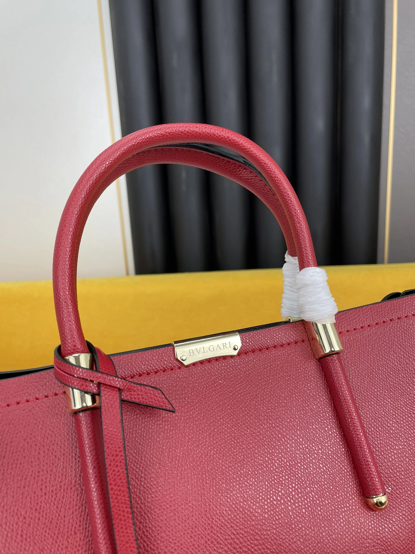 Bvlgari AAA Quality Handbags For Women Modern 5936