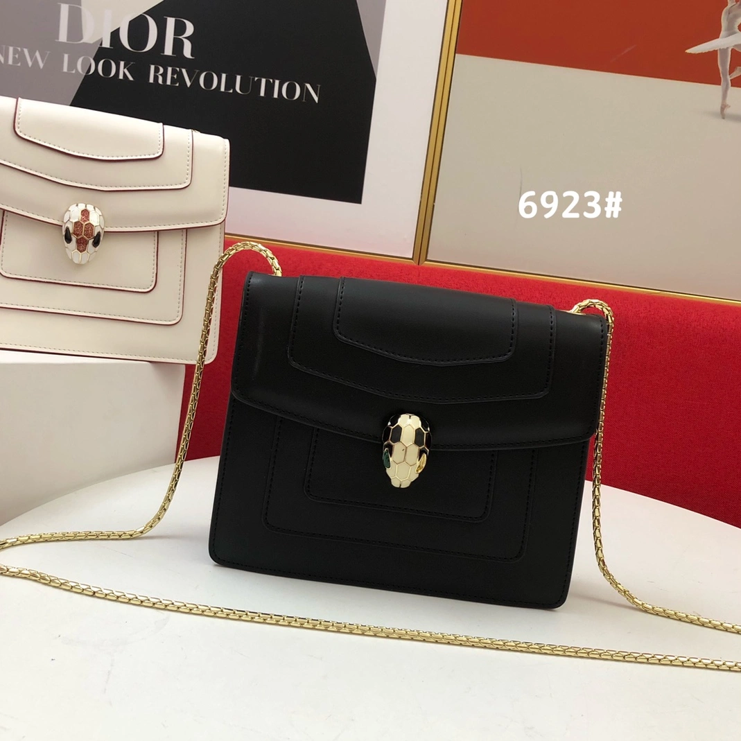 Bvlgari AAA Quality Messenger Bags For Women Efficient 1574