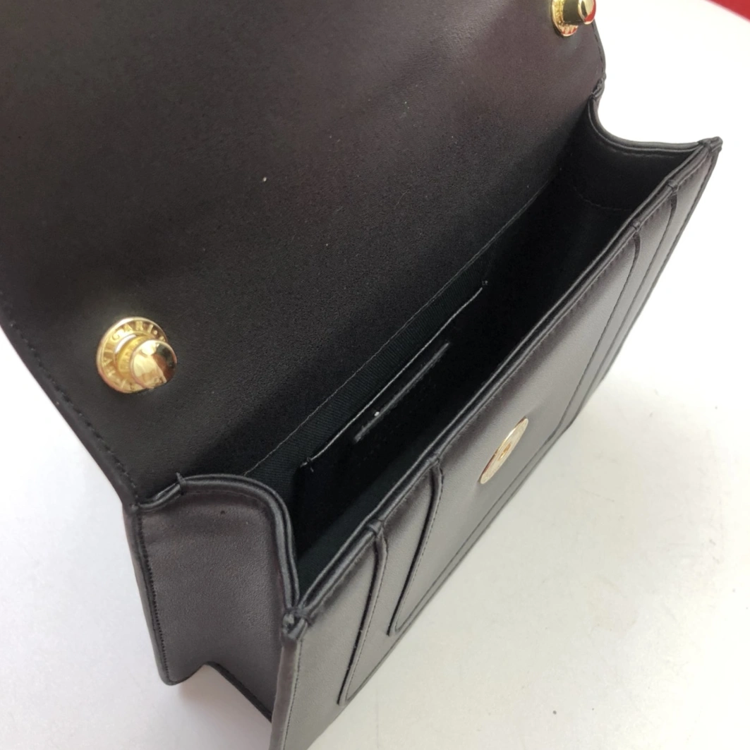 Bvlgari AAA Quality Messenger Bags For Women Efficient 1574