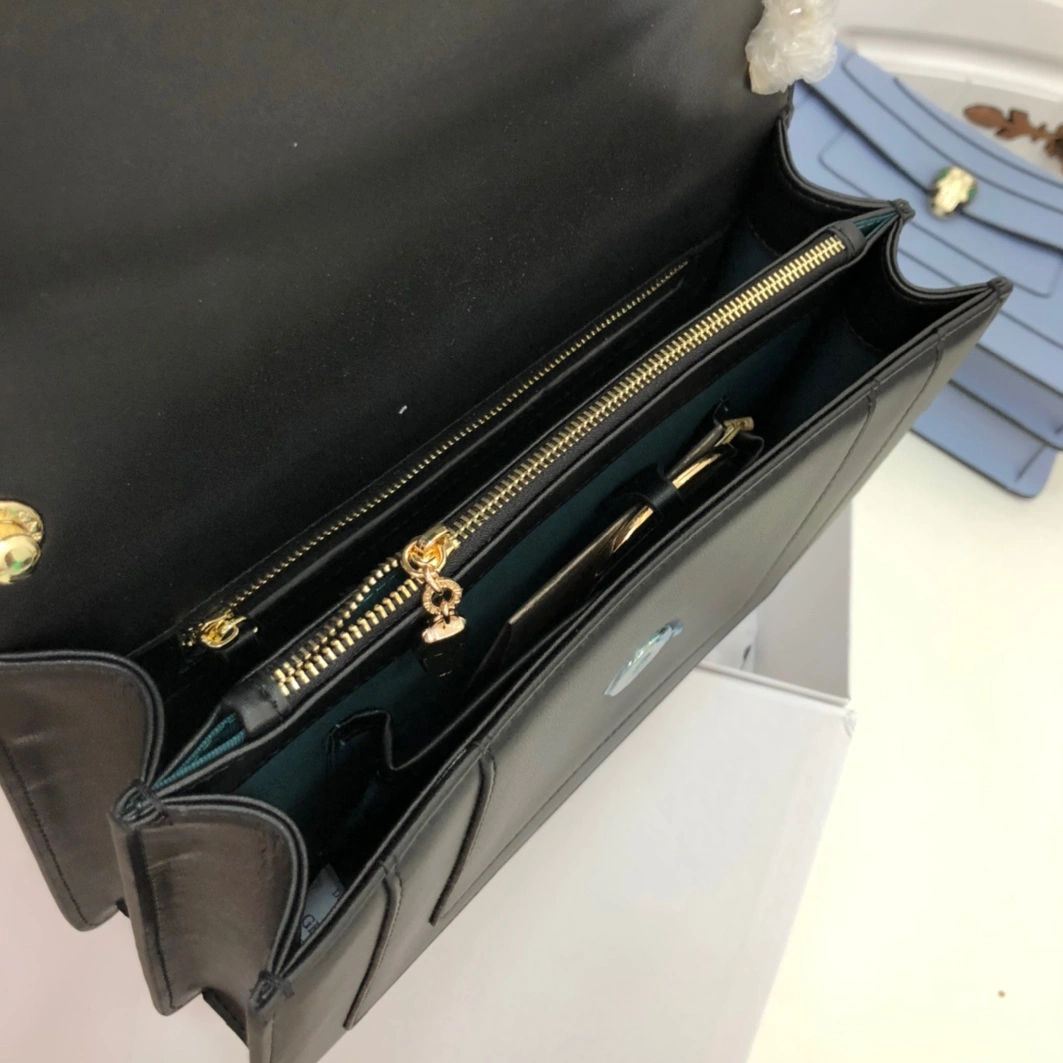 Bvlgari AAA Quality Messenger Bags For Women Elegant 9179